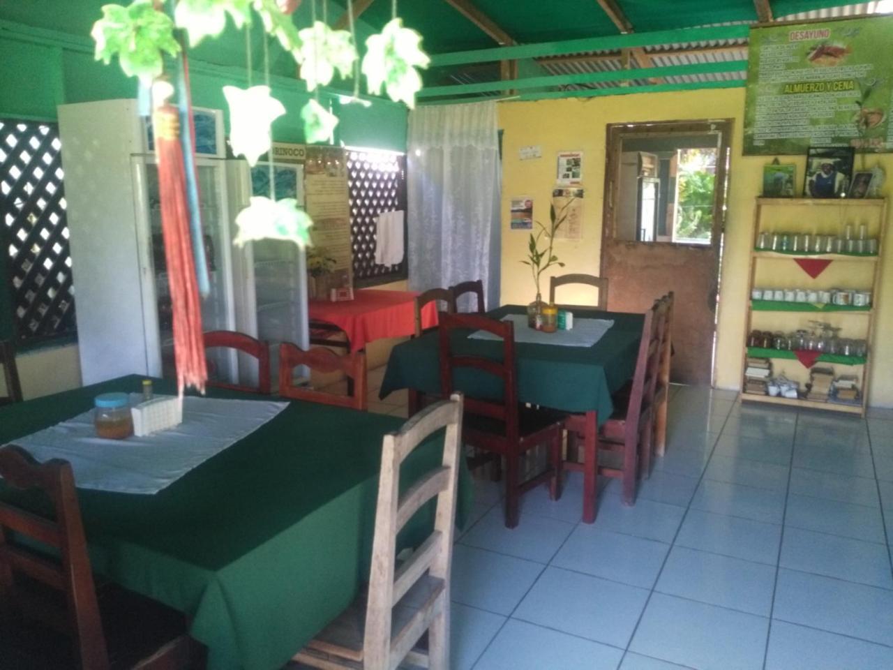Cabinas Miss Miriam 1 Tortuguero Exterior photo